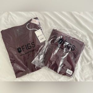FIGS Maroon Casma 3 pocket scrub top & Yola Skinny Scrub Pants - size XS. NWT.